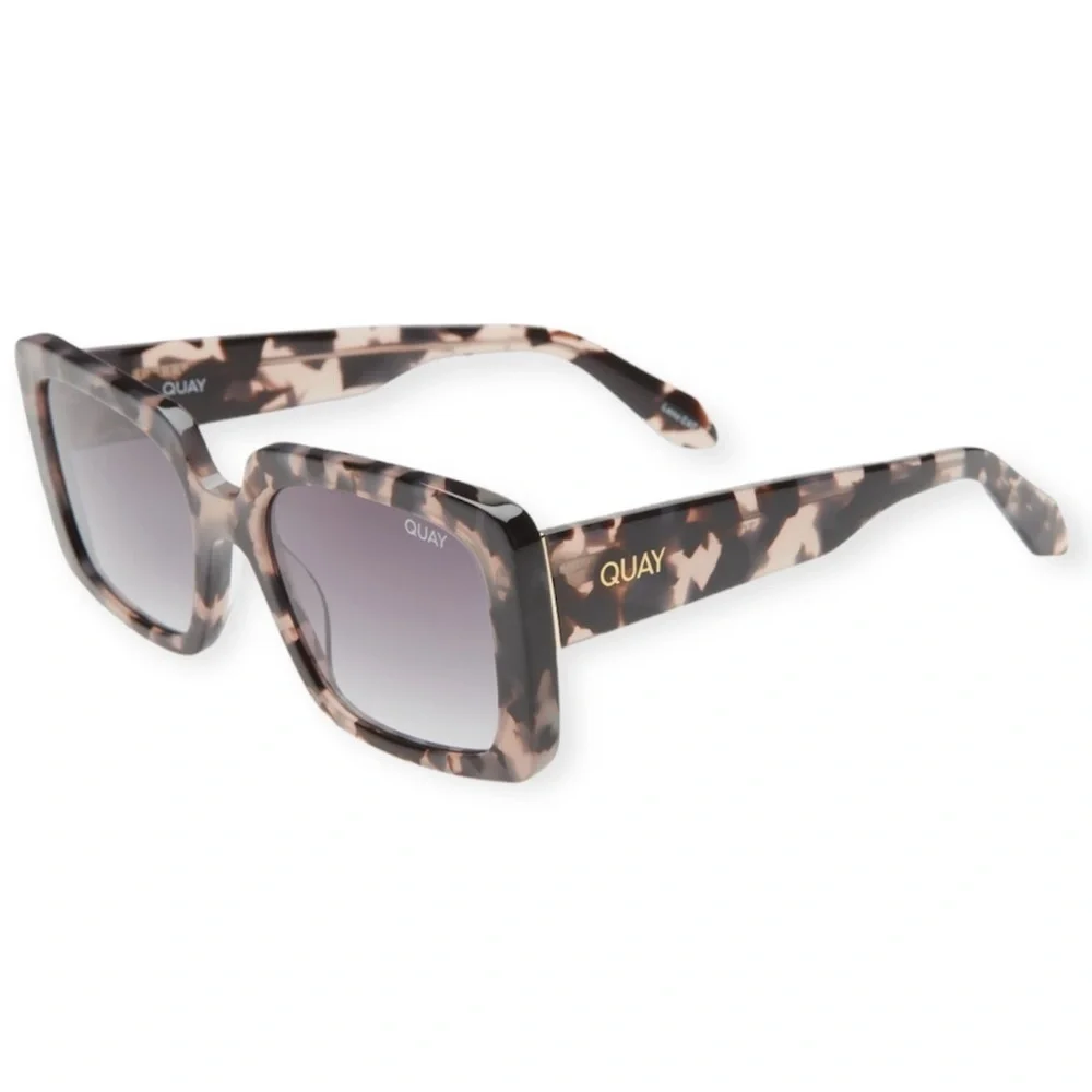 QUAY Total Vibe Sunglasses Milky Tortoise Frame Smoke Gradient Lens Square NWT